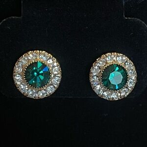 VTG VARGAS Emerald Green Rhinestone Earrings Gold Tone Screw Back – Mid Century
